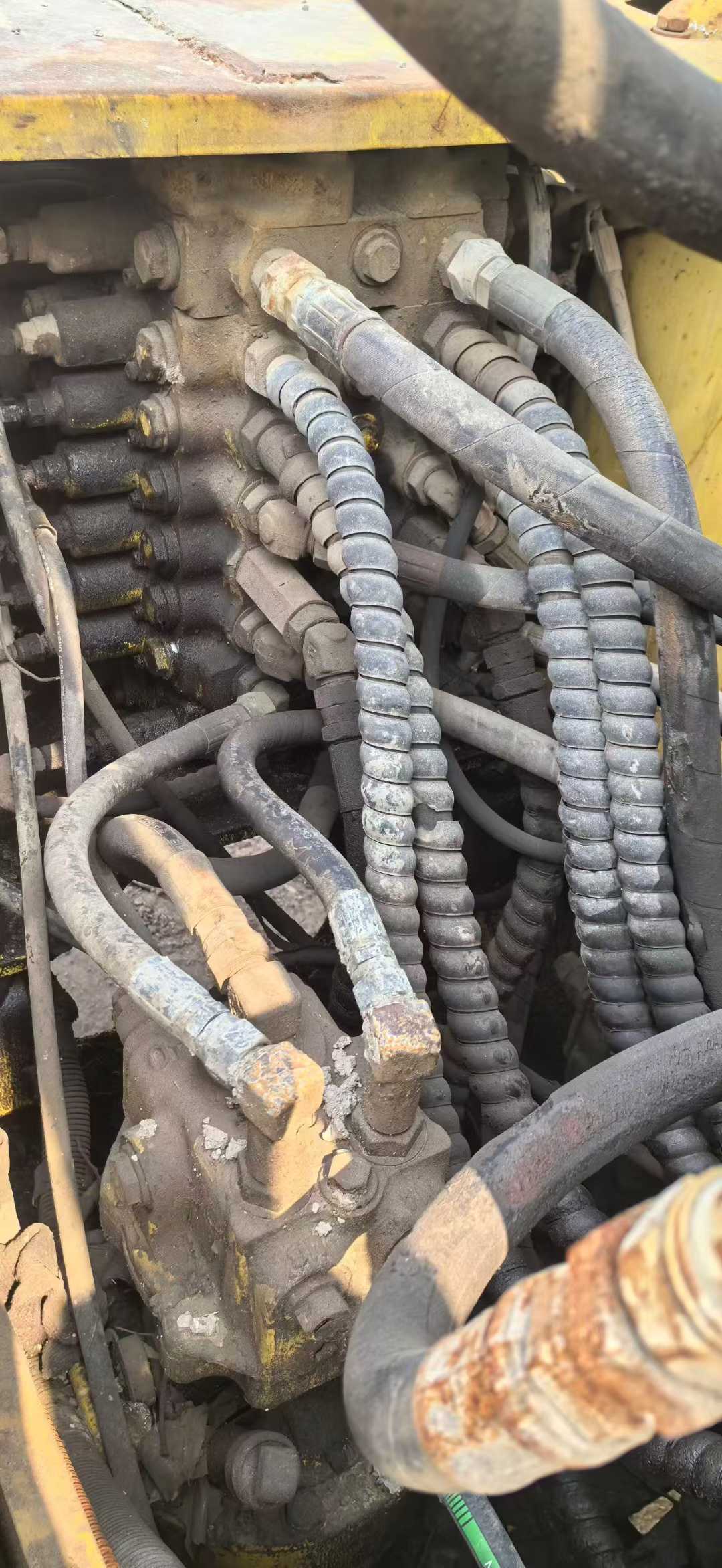 Used Komatsu PC120 Excavator 2016 Model / 4