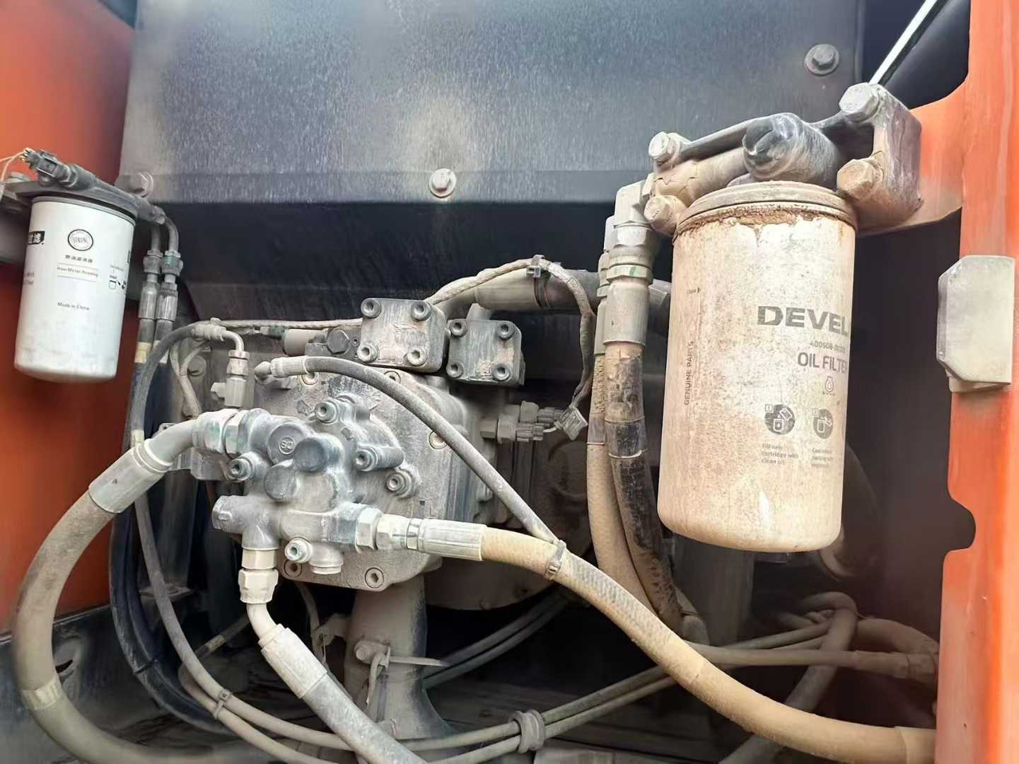 Used Doosan DX15 Excavator 2020 Model / 8