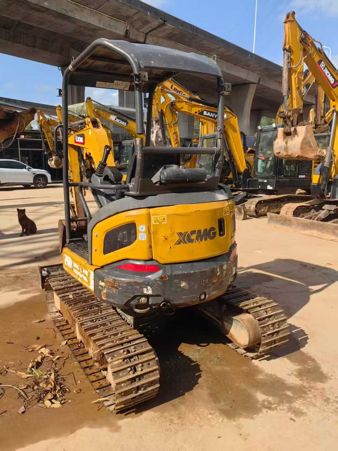 Used XCMG XE26U Excavator 2024 Model / 4