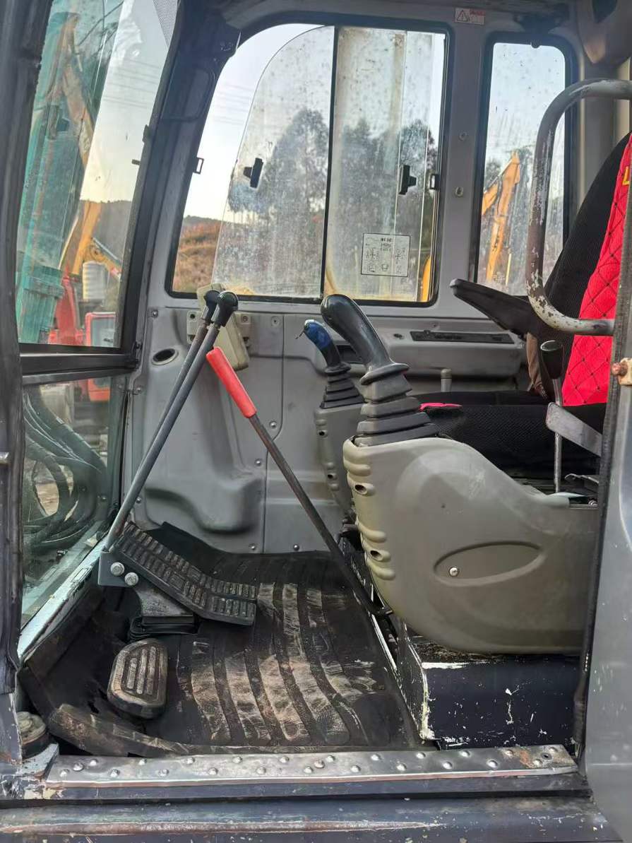 Used Kobelco SK60 Excavator 2013 Model / 3