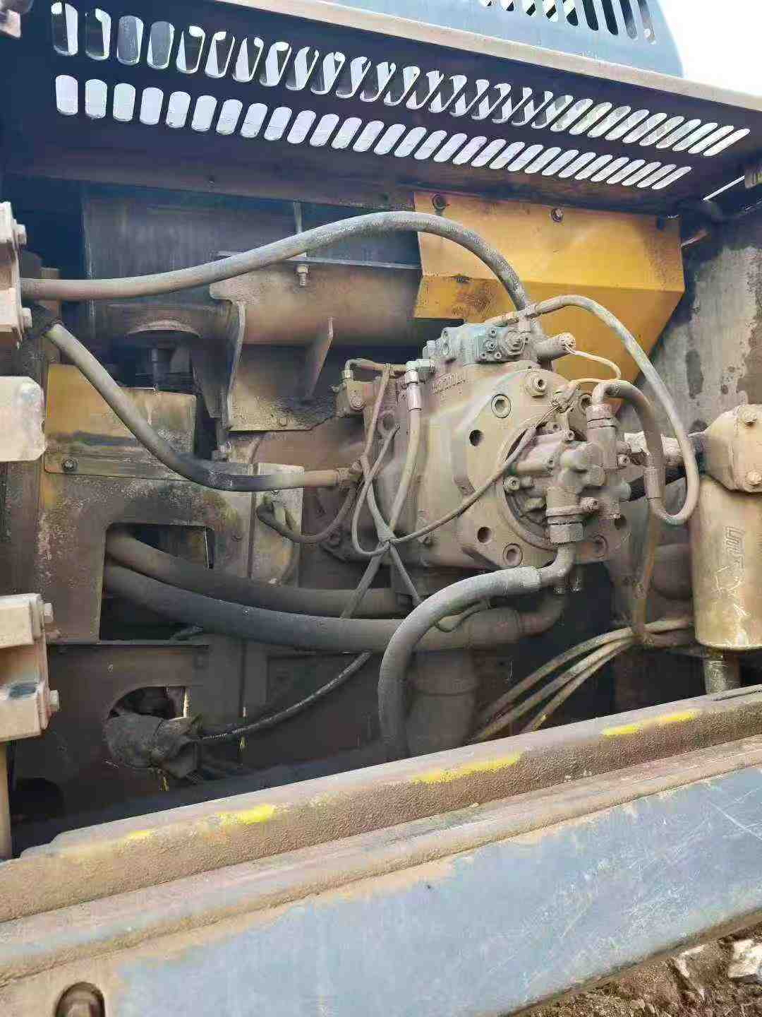 Used XCMG XE470 Excavator 2018 Model / 4