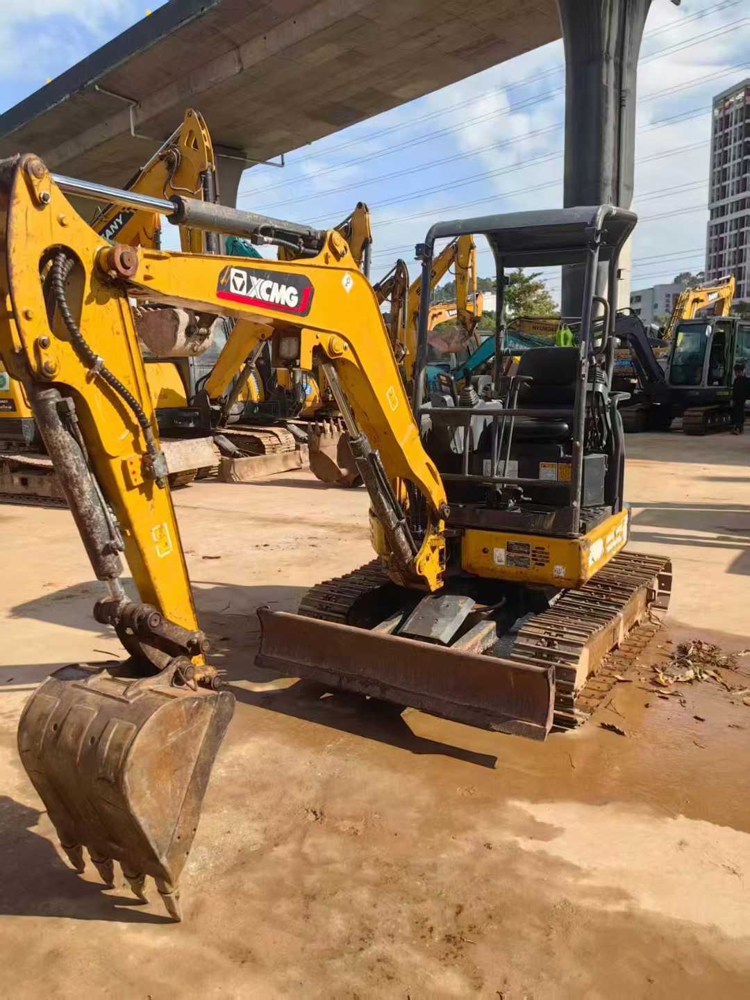 Used XCMG XE26U Excavator 2024 Model / 6