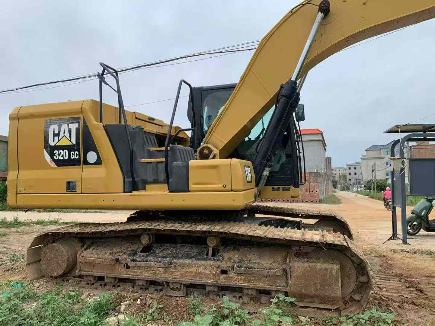 Used Caterpillar CT20 Excavator 2016 Model / 2