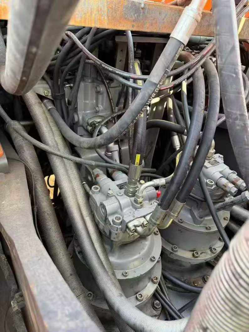 Used Hitachi ZX80 Excavator 2022 Model / 7