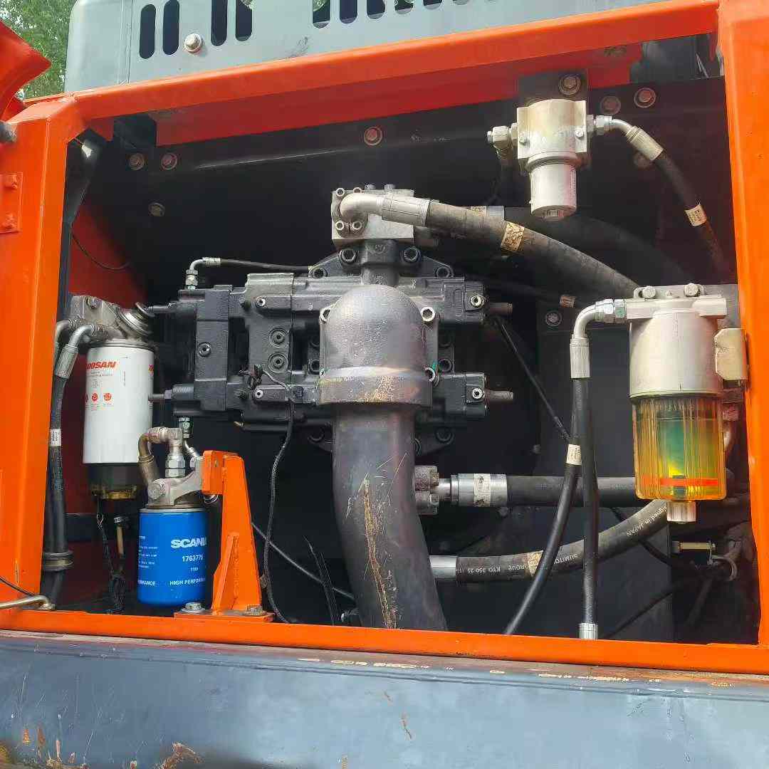 Used Doosan DX80 Excavator 2019 Model / 4