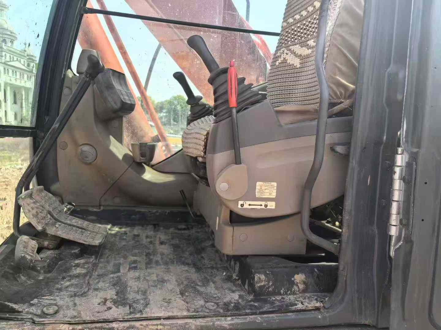 Used Hitachi ZAXIS200 Excavator 2016 Model / 5