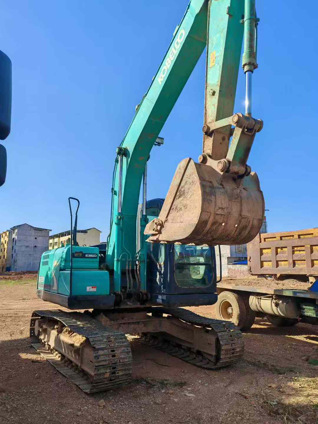 Buy Kobelco SK140 Used Excavator / 2 Used Kobelco SK140 Excavator 2016 Model / 2