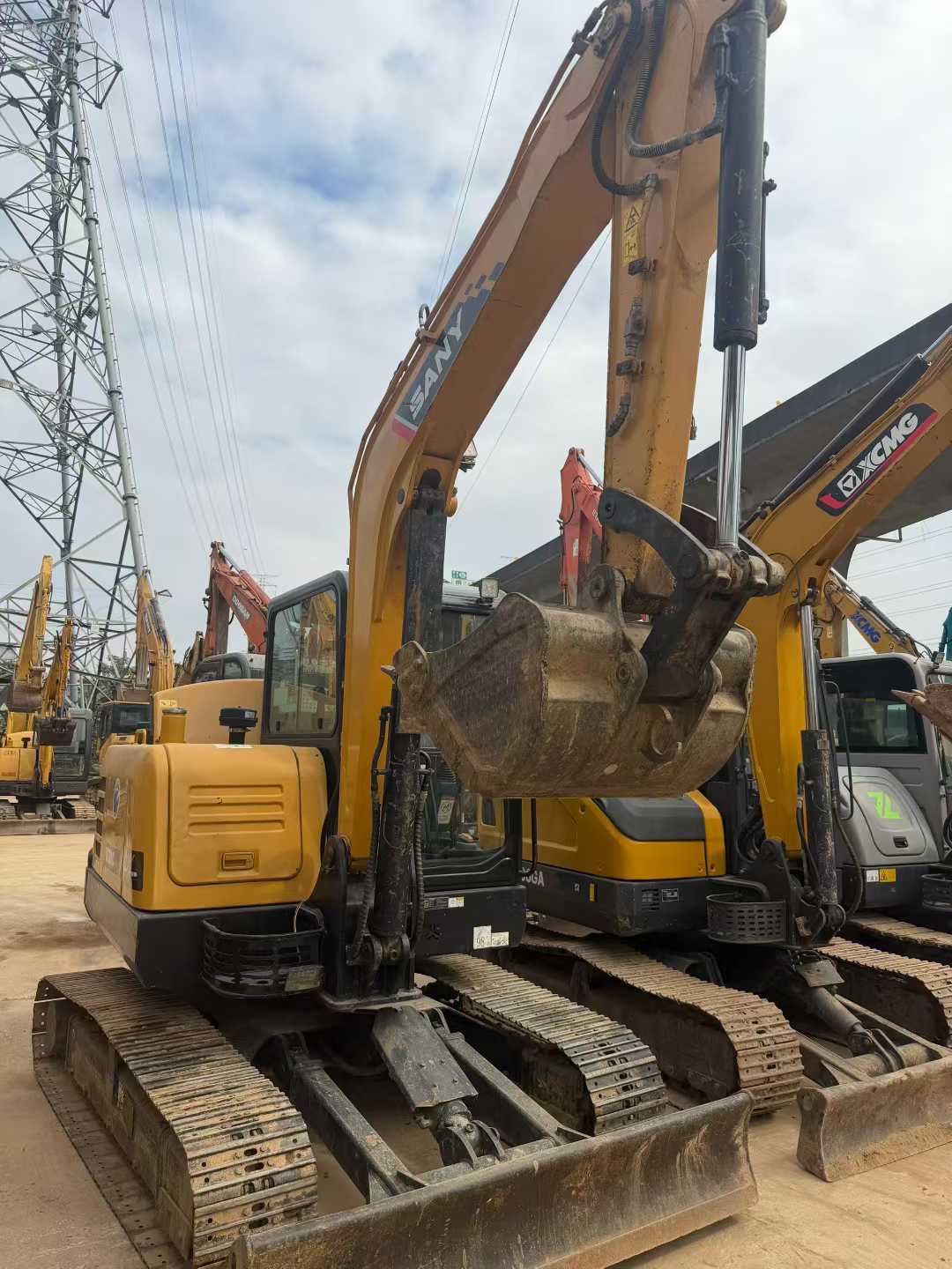 Used Sany SY60 Excavator 2016 Model / 3