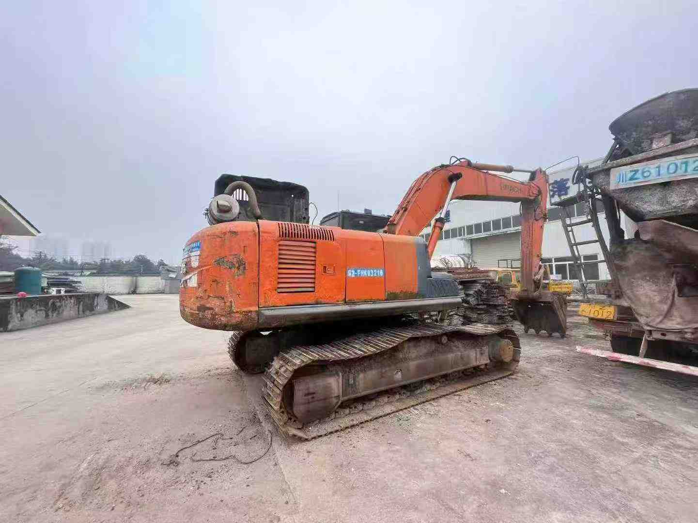Used Hitachi ZW250 Excavator 2016 Model / 7