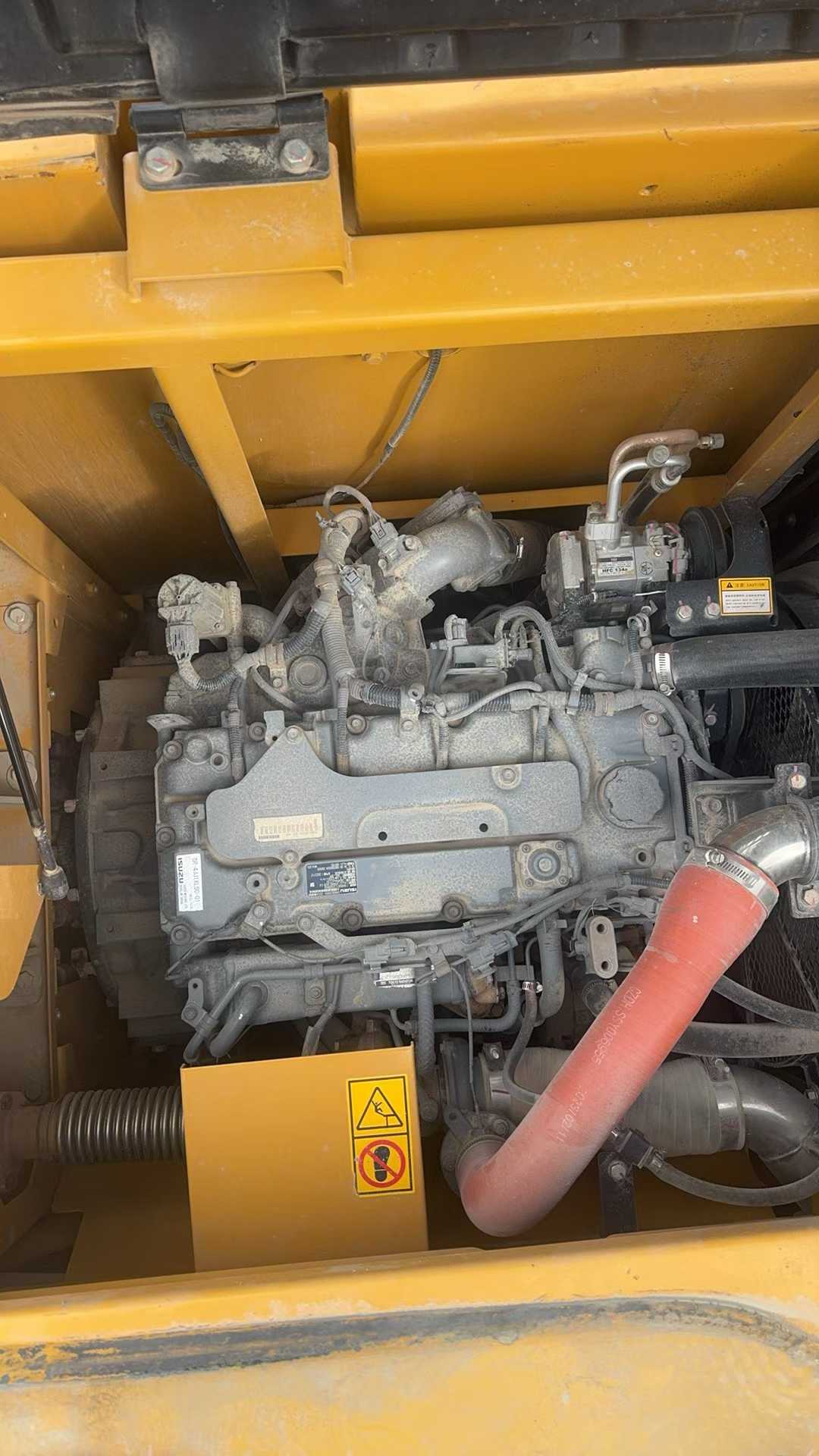 Used Sany SY135 Excavator 2023 Model / 6