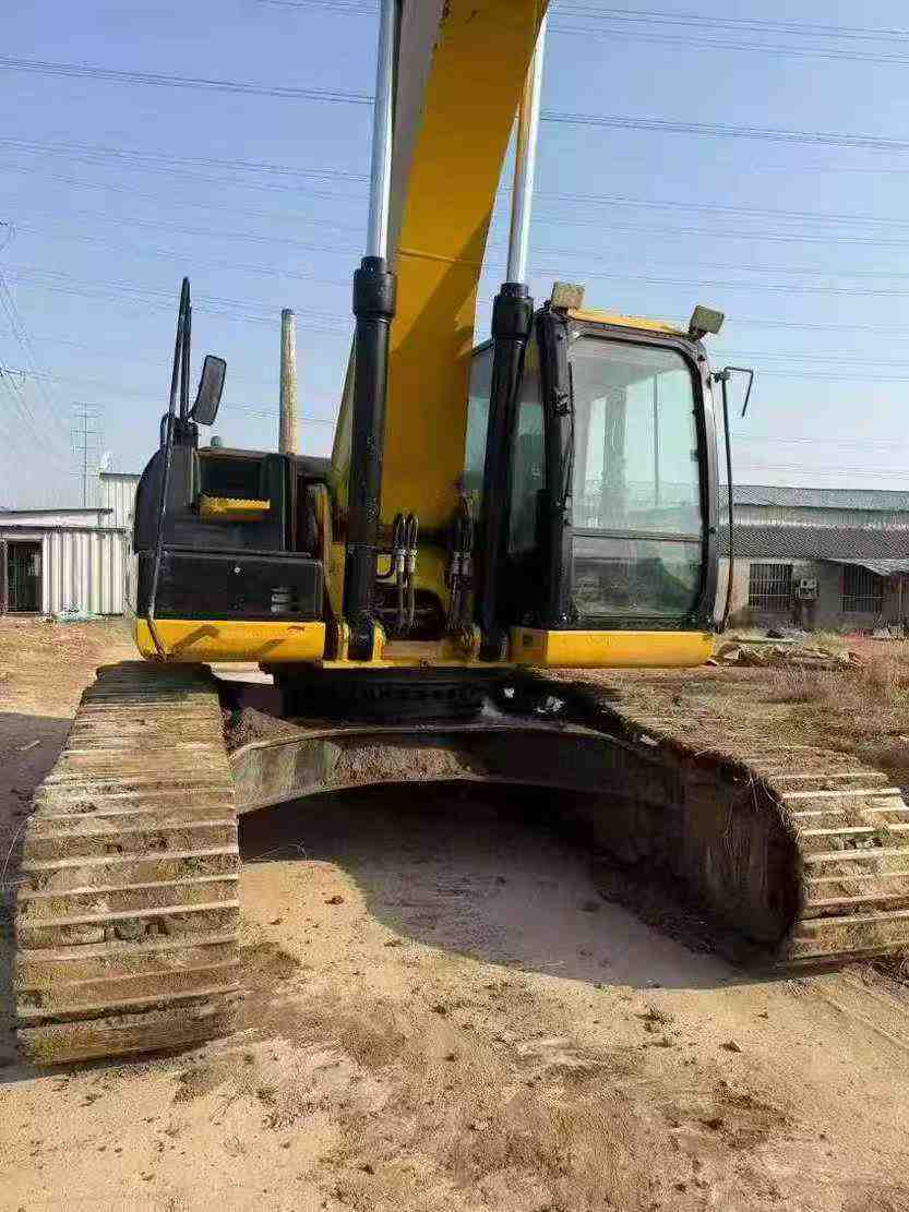 Used Caterpillar 330L Excavator 2018 Model / 8