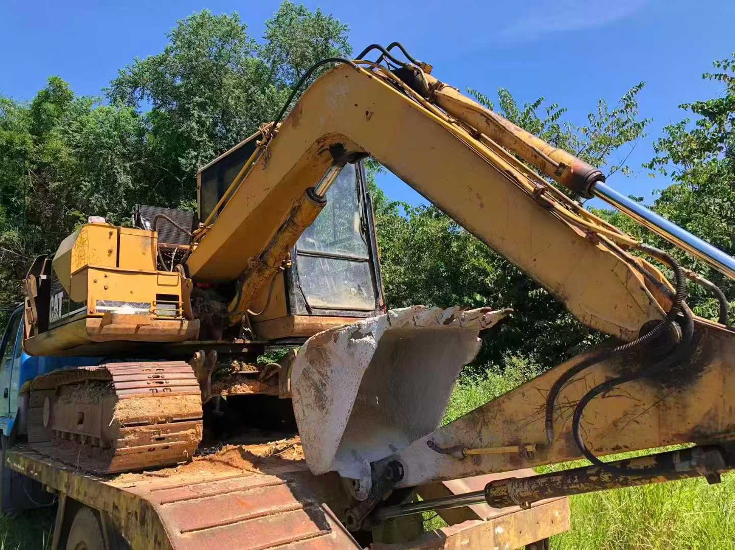 Used Caterpillar 307V1 Excavator 2016 Model / 3