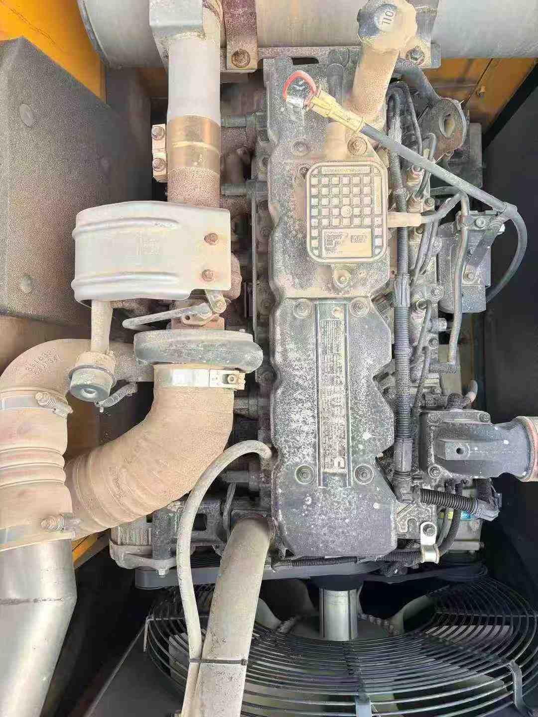 Used Hyundai R215VS Excavator 2019 Model / 9