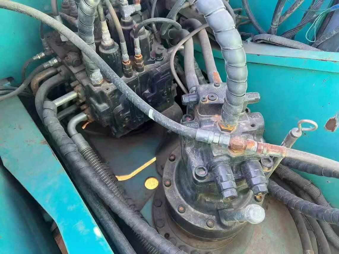 Used Kobelco SK210 Excavator 2016 Model / 8