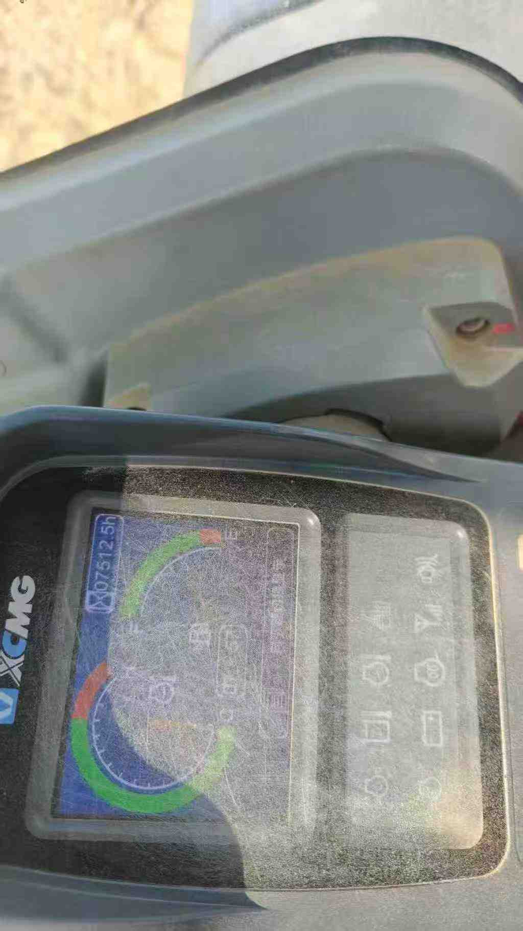 Used XCMG XE60 Excavator 2016 Model / 3