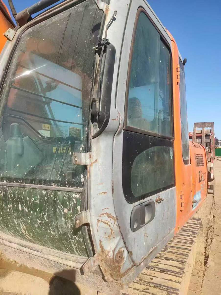 Used Hitachi ZX120 Excavator 2014 Model / 6