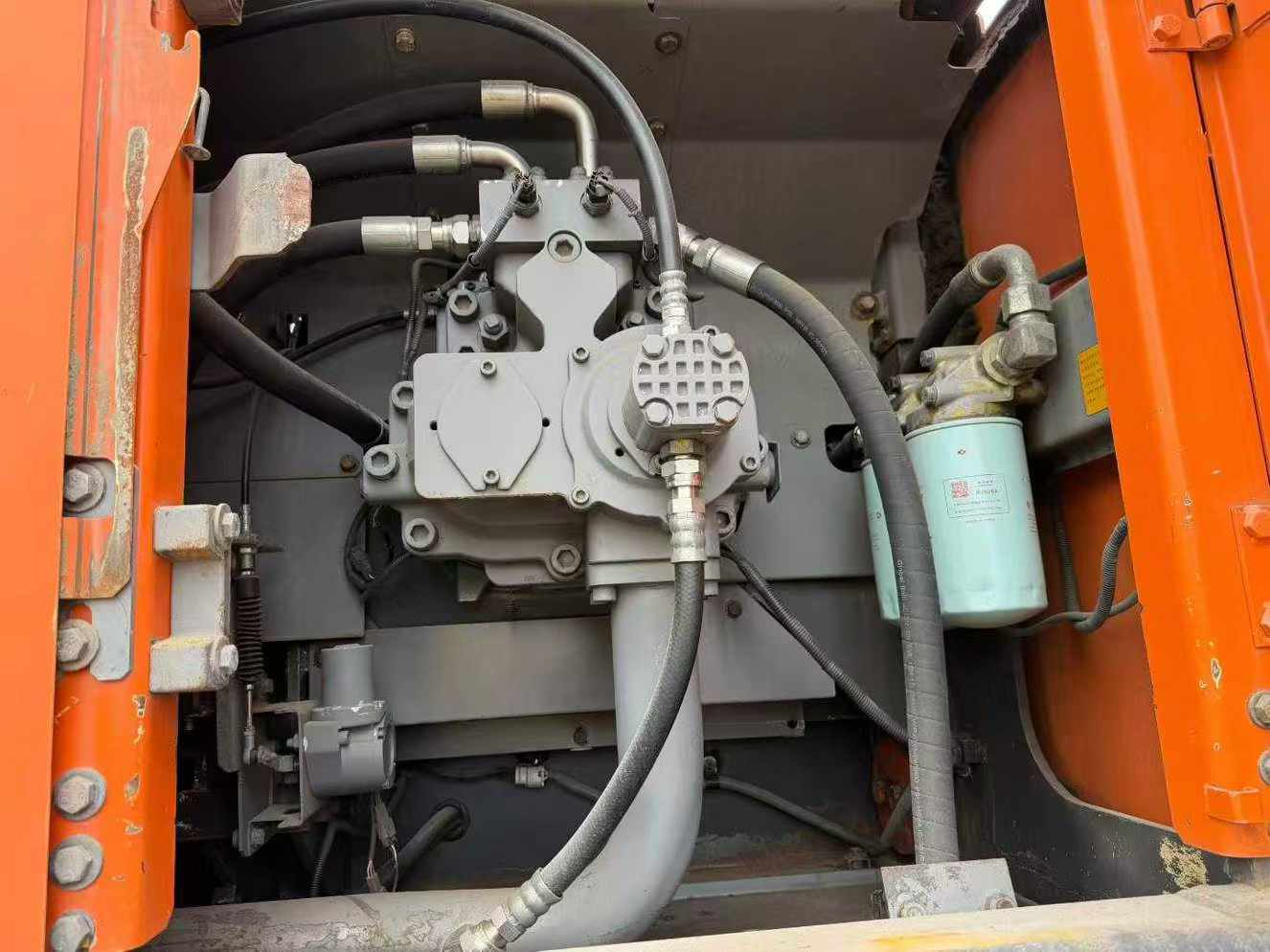 Used Hitachi ZX70-5G Excavator 2016 Model / 6