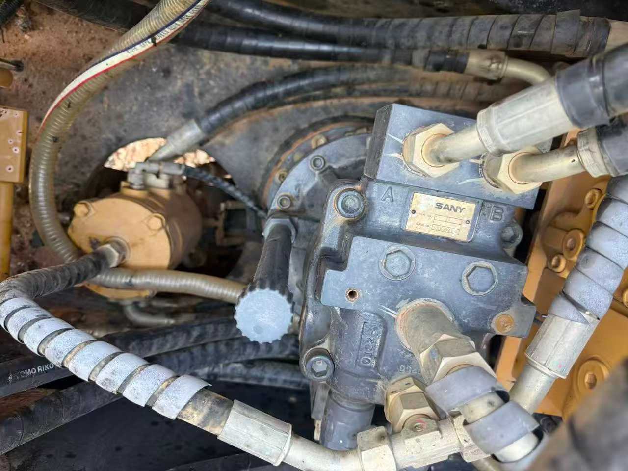 Used Sany SY135 Excavator 2021 Model / 6