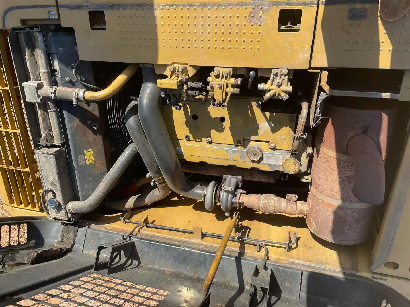 Used Caterpillar 320D Excavator 2016 Model / 6