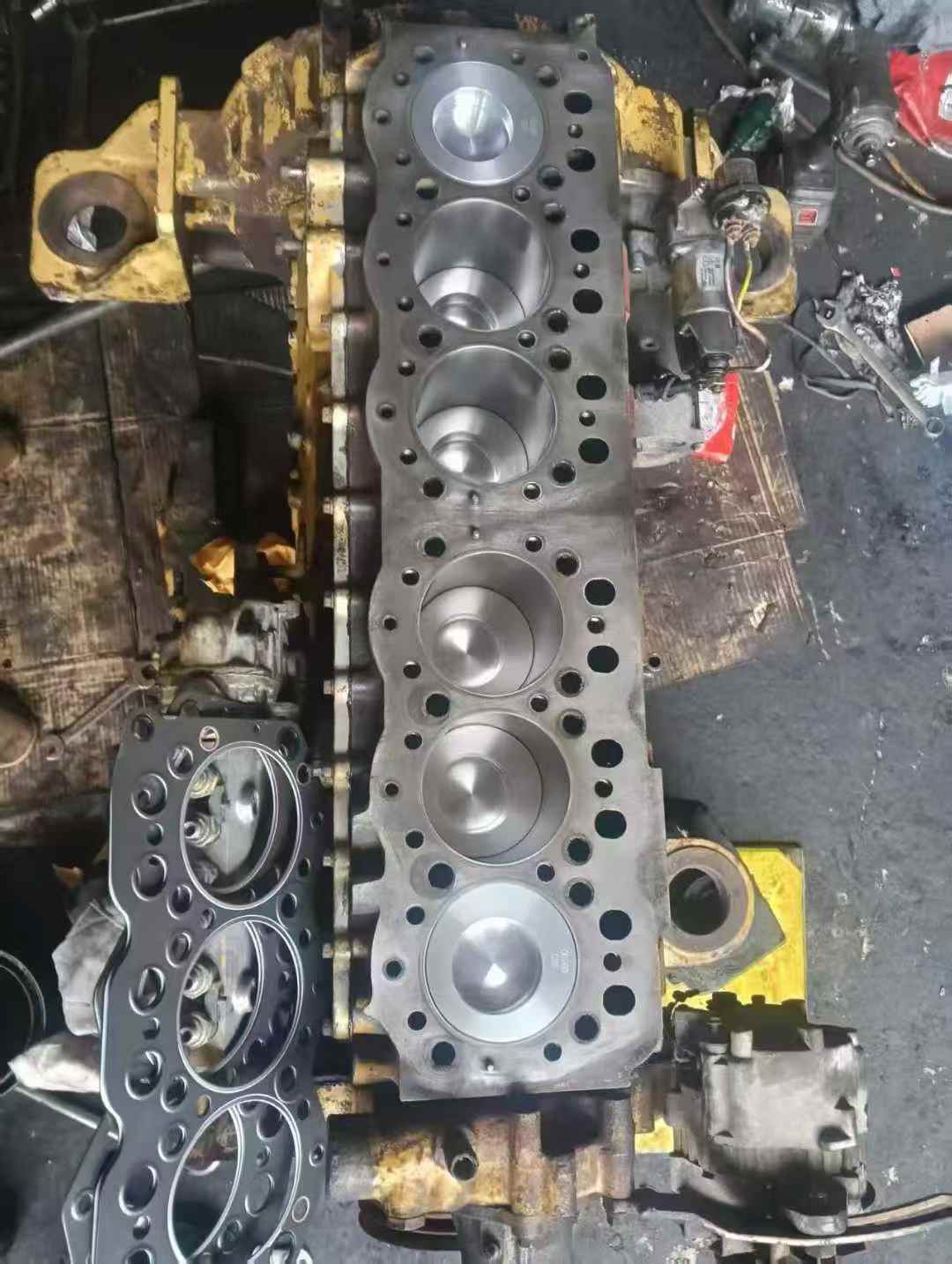 Used Caterpillar 320B Excavator 2016 Model / 6