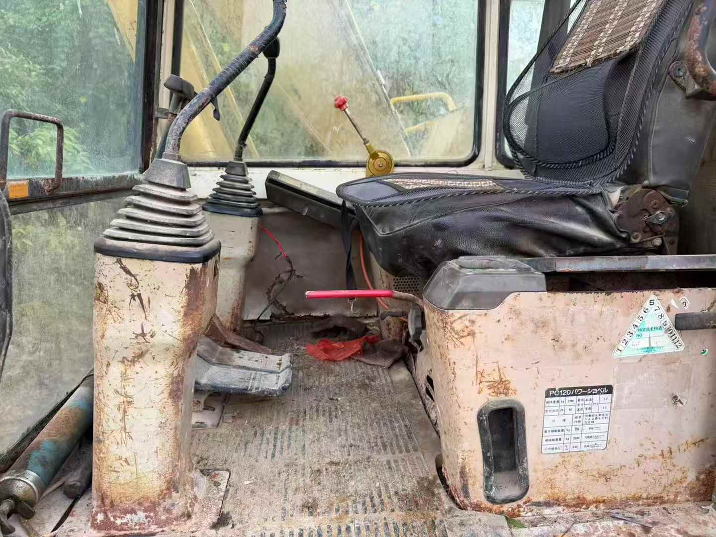 Used Komatsu PC120-5 Excavator 2016 Model / 4