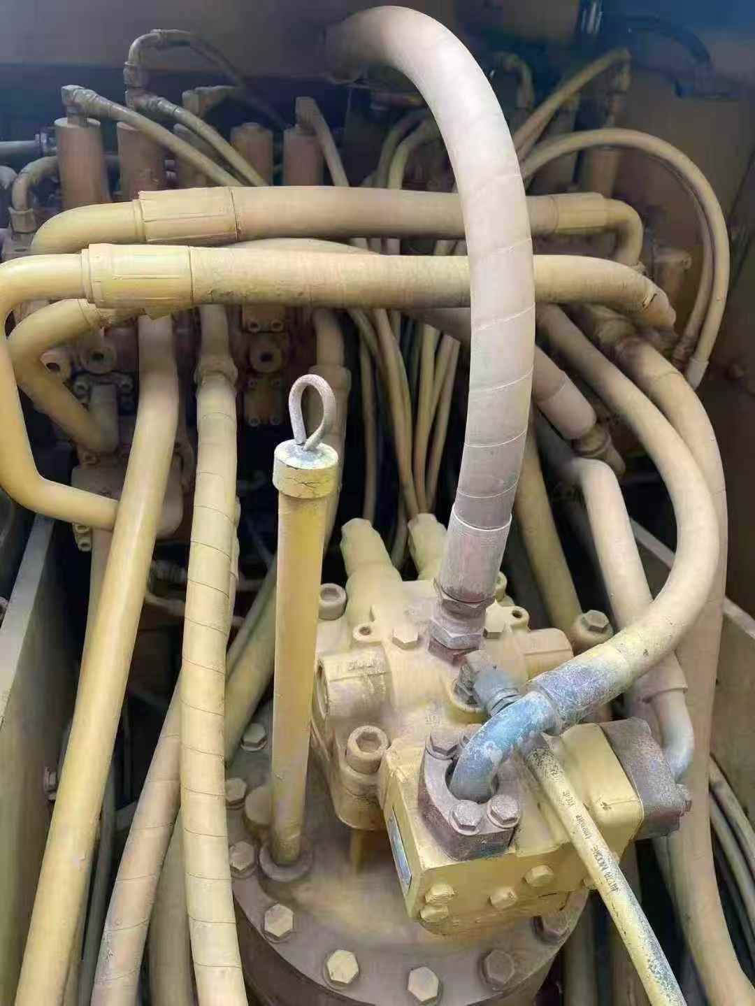 Used Caterpillar 320D Excavator 2016 Model / 8