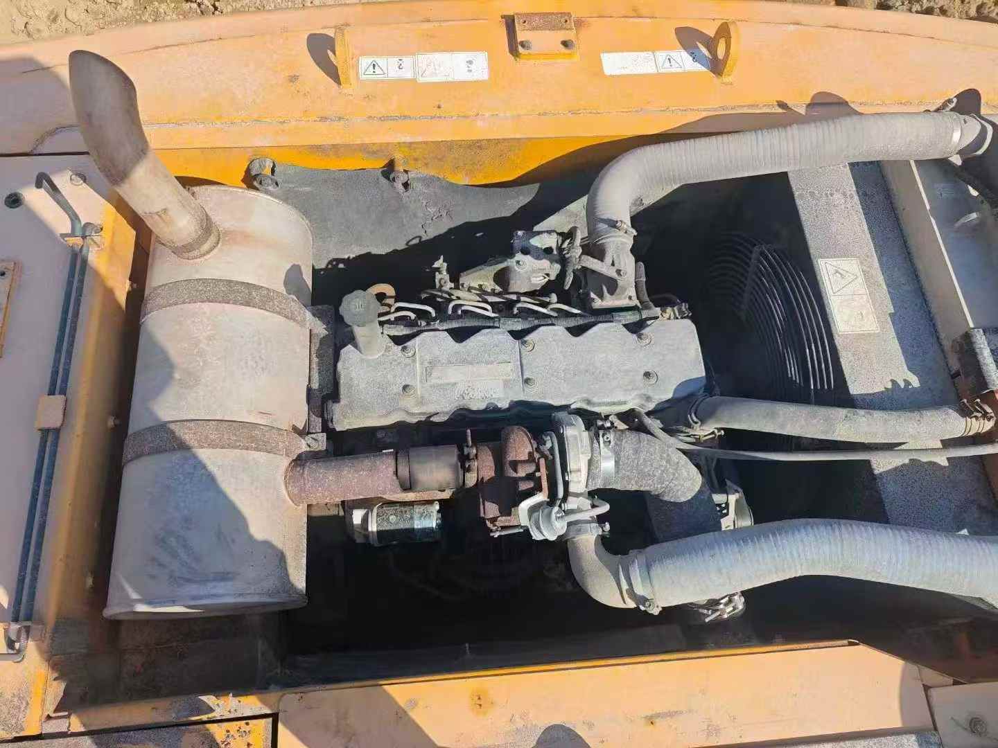 Used Hyundai HX305L Excavator 2016 Model / 4