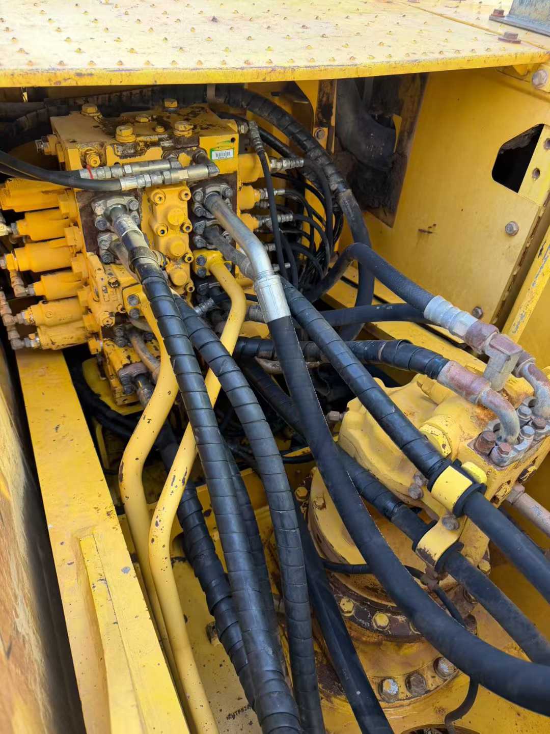 Used Komatsu PC200-8M0 Excavator 2013 Model / 4