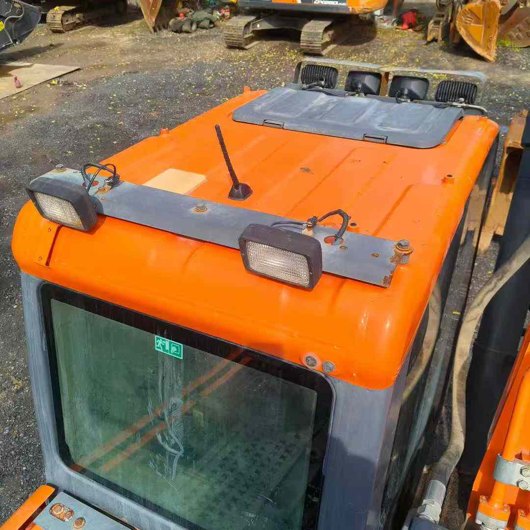 Used Doosan DX80 Excavator 2019 Model / 7