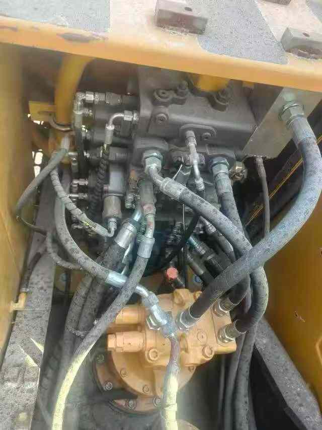 Used Sany SY125H Excavator 2018 Model / 9