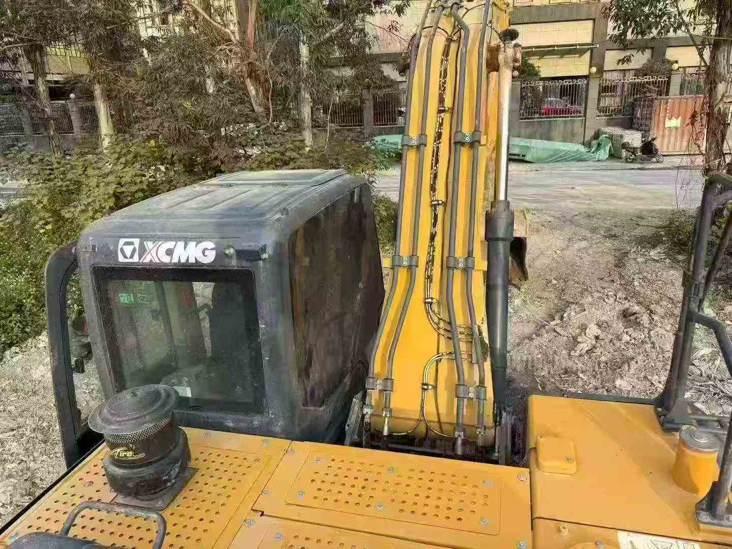 Used XCMG XE215 Excavator 2022 Model / 3