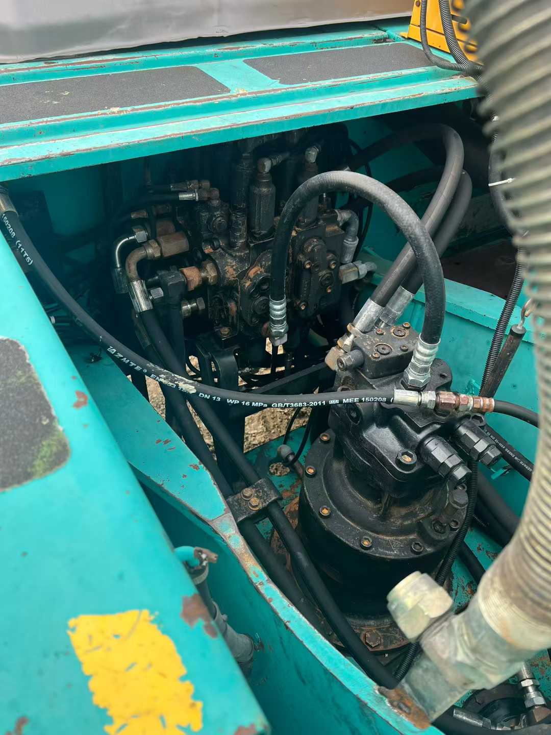 Used Kobelco SK200-9 Excavator 2016 Model / 4