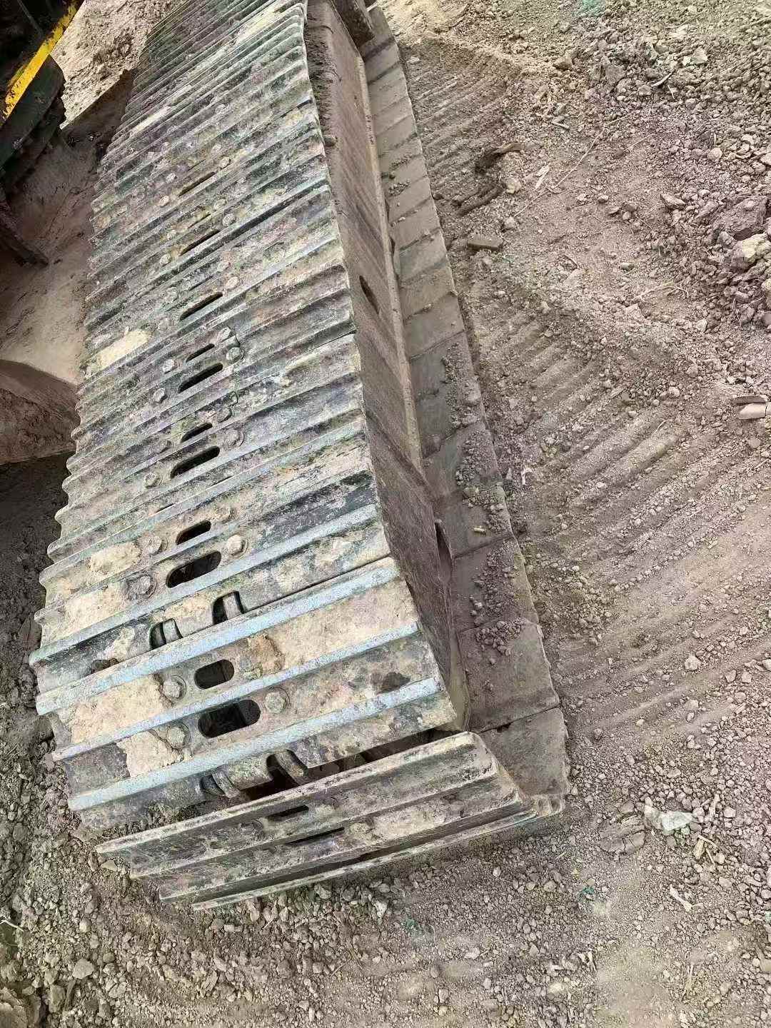 Used Komatsu PC200-8 Excavator 2016 Model / 8