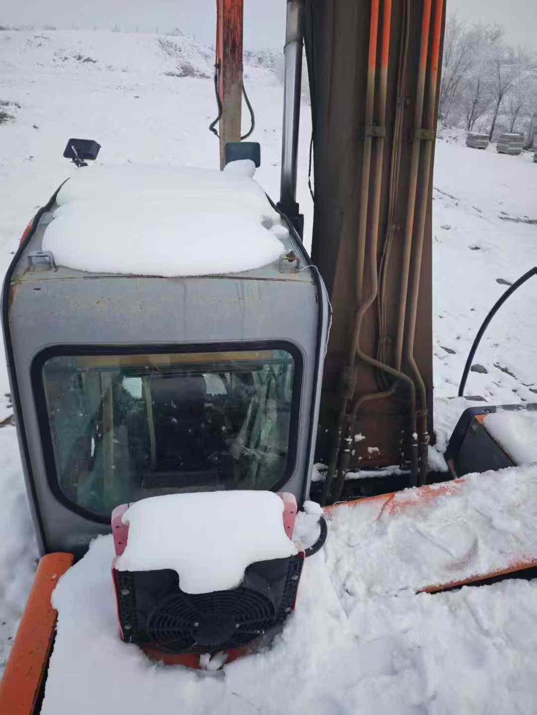 Used Hitachi EX210 Excavator 2016 Model / 8