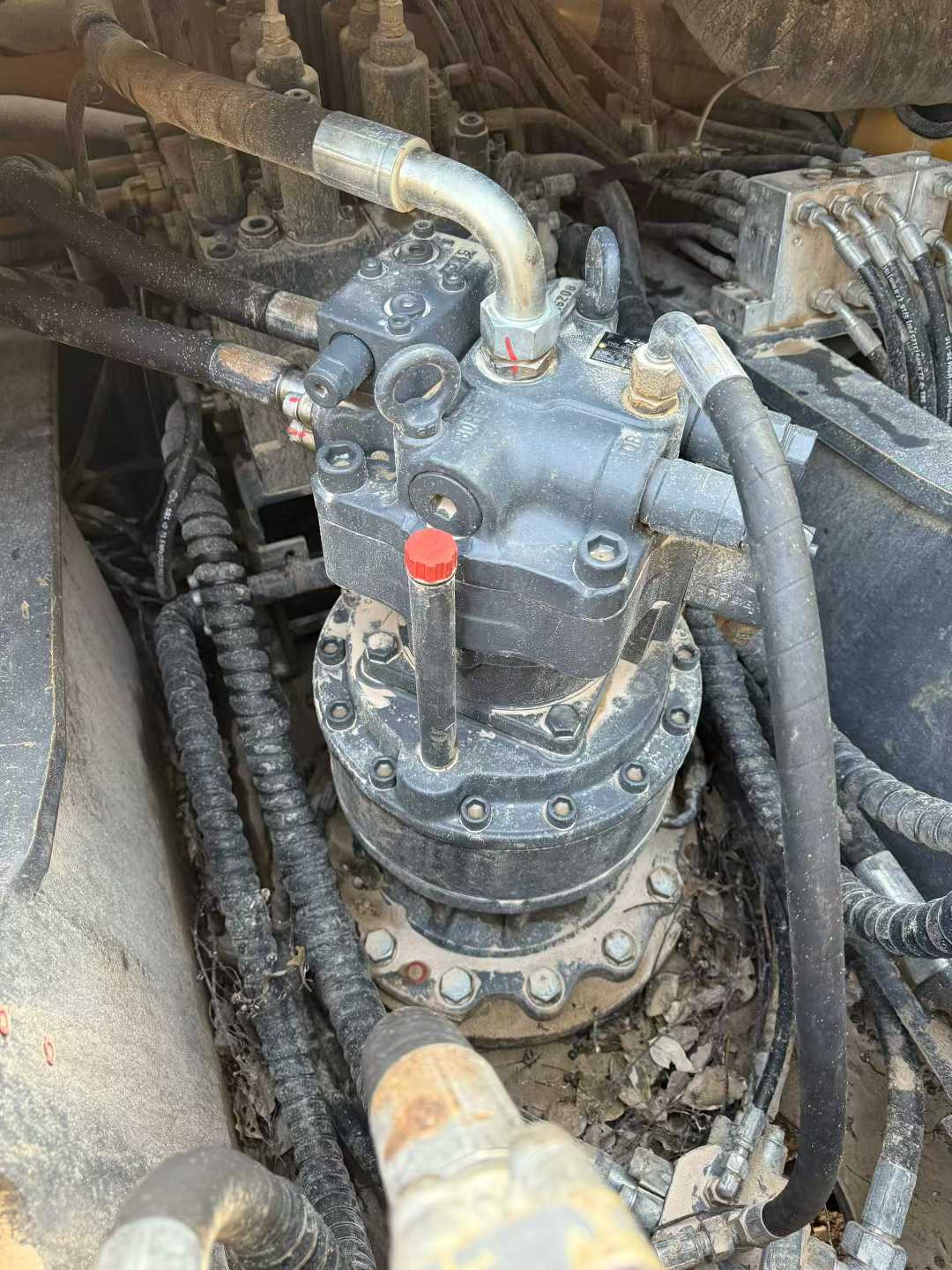 Used XCMG XE215 Excavator 2021 Model / 4