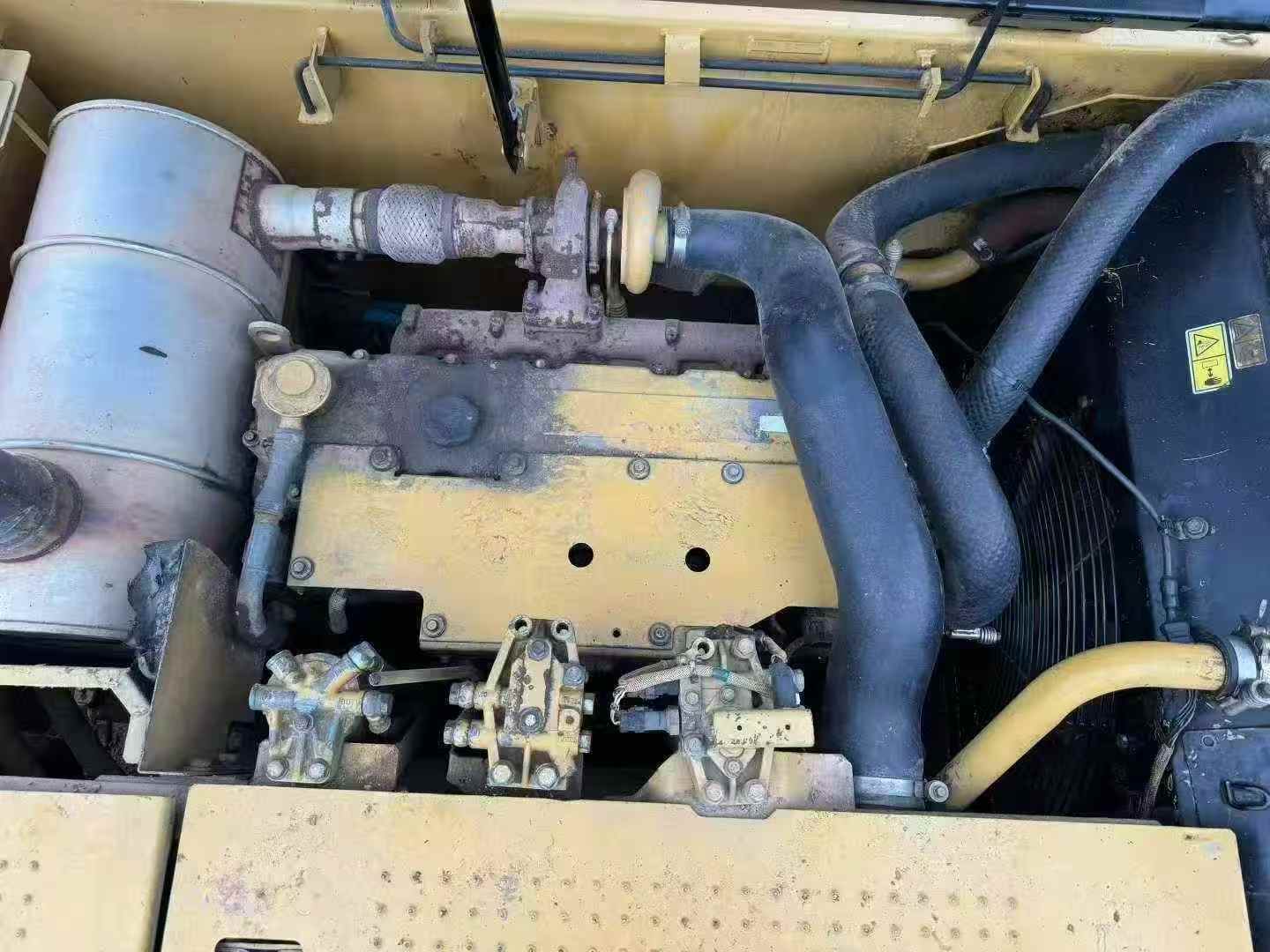 Used Caterpillar 320D Excavator 2011 Model / 5