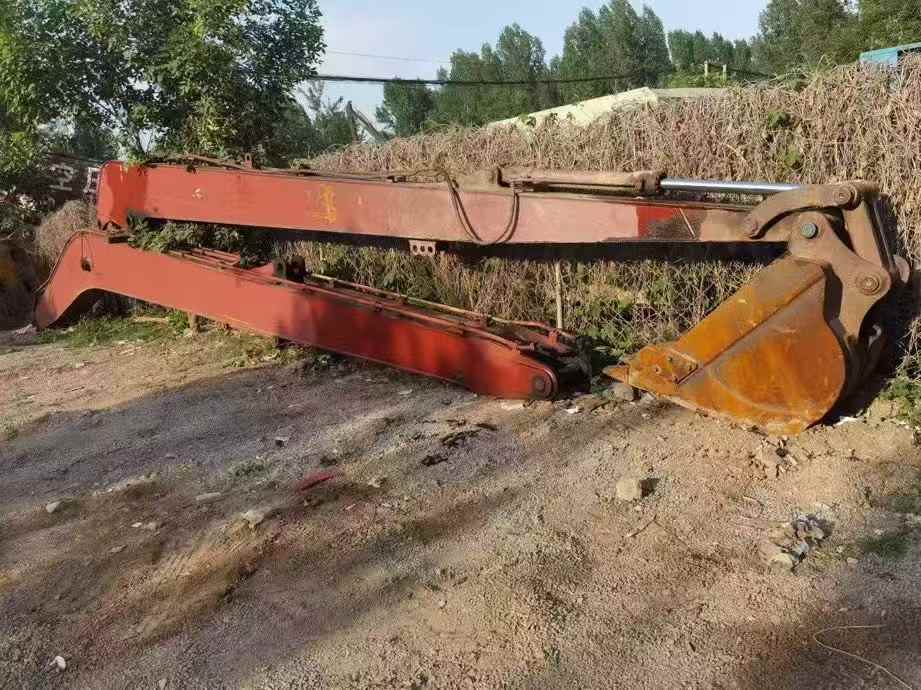 Used Doosan S225 Excavator 2016 Model / 6