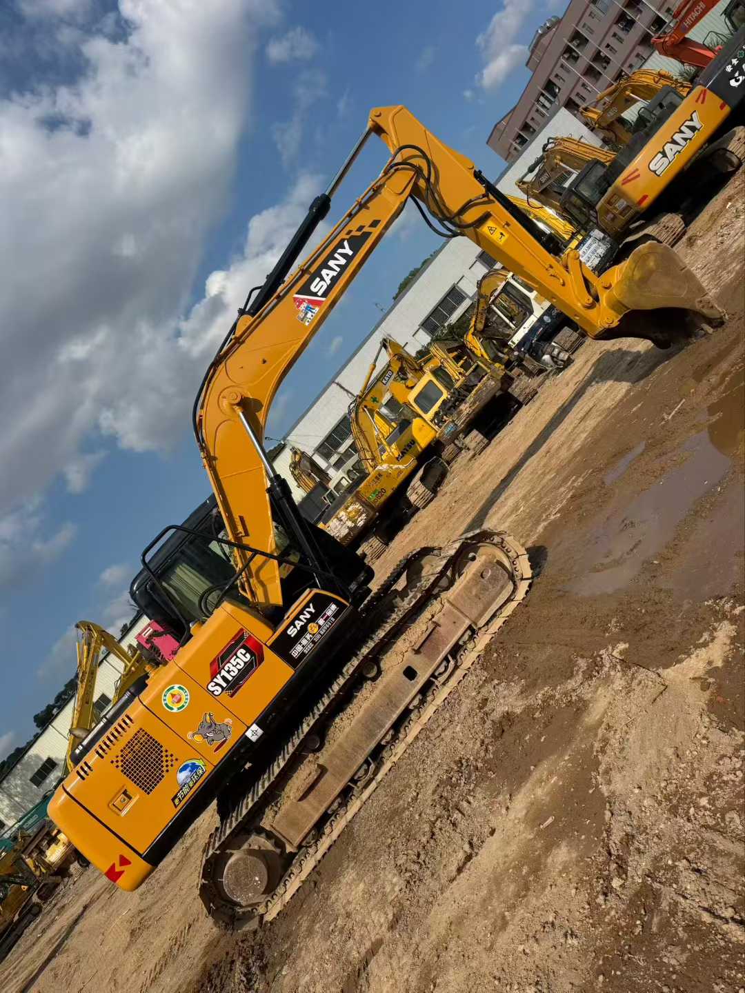 Used Sany SY135 Excavator 2016 Model / 2