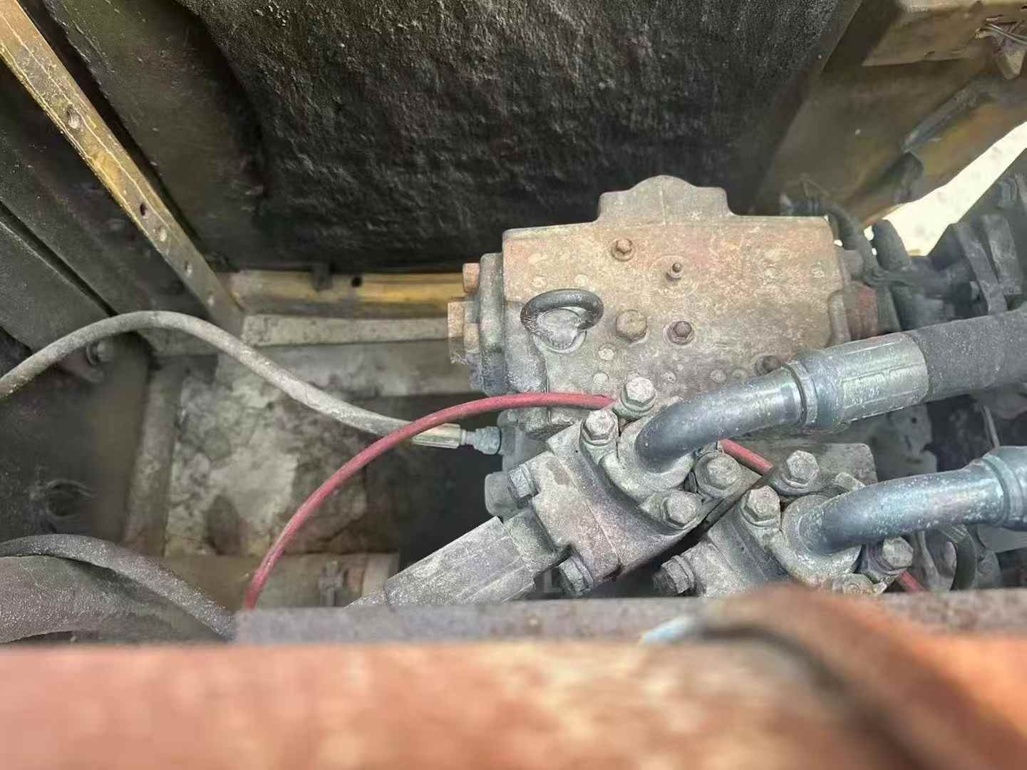 Used Komatsu PW220-7 Excavator 2016 Model / 8