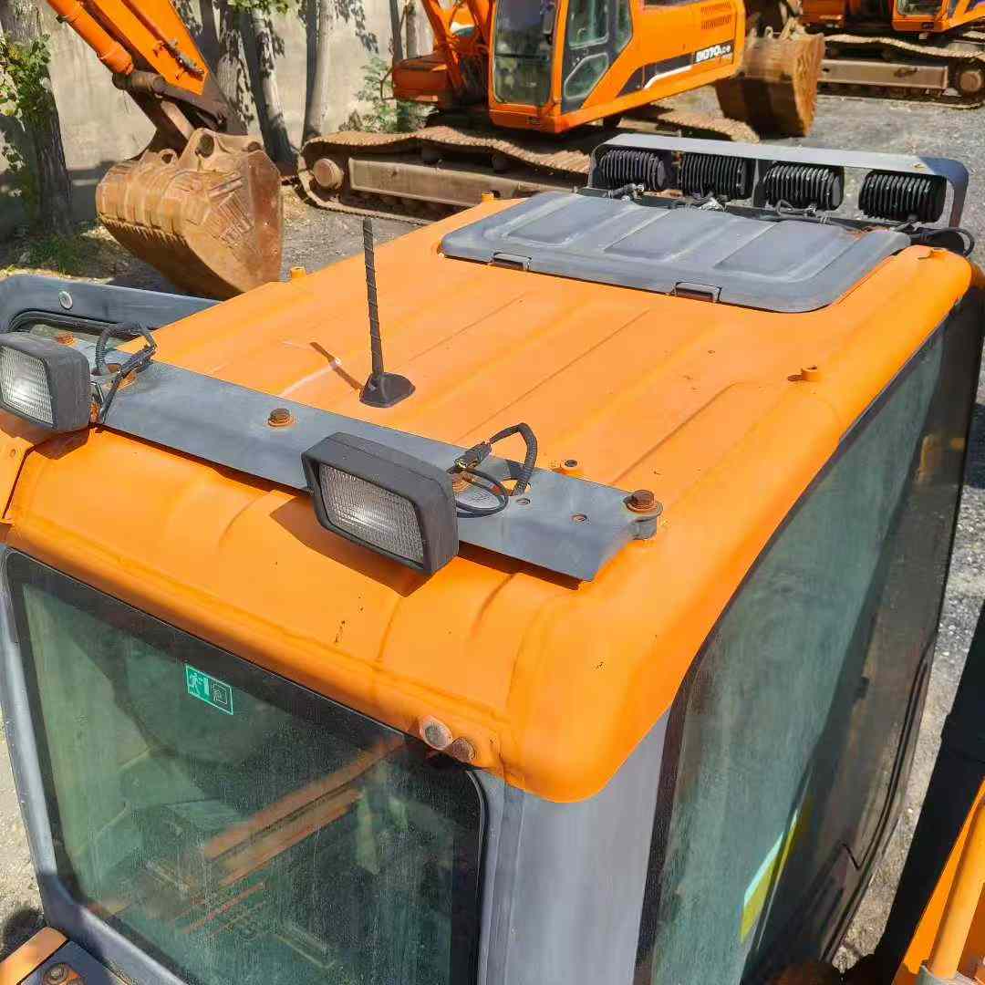 Used Doosan DX80 Excavator 2020 Model / 7