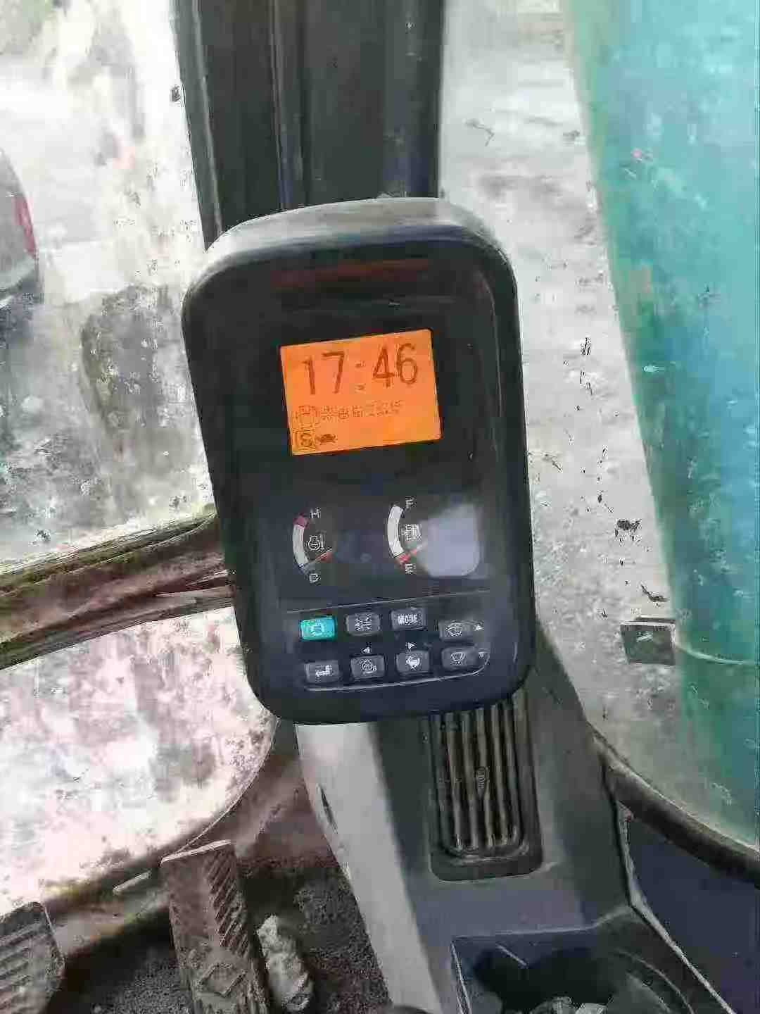 Used Kobelco SK140 Excavator 2016 Model / 3