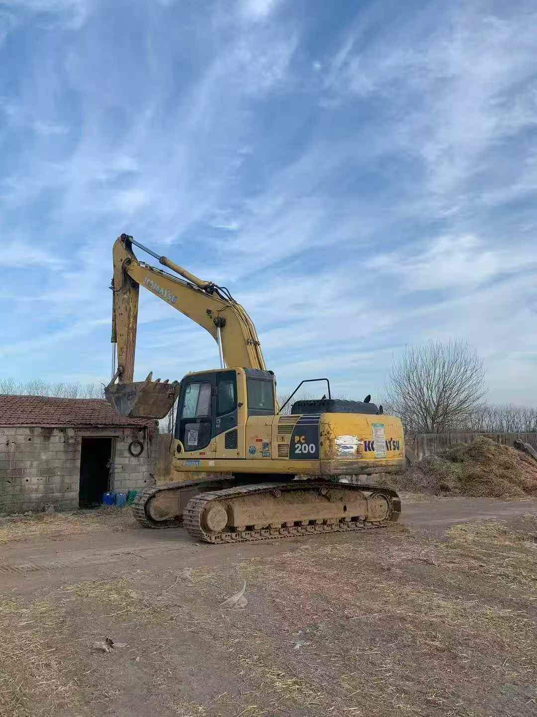 Used Komatsu PC210LC-8 Excavator 2009 Model / 3