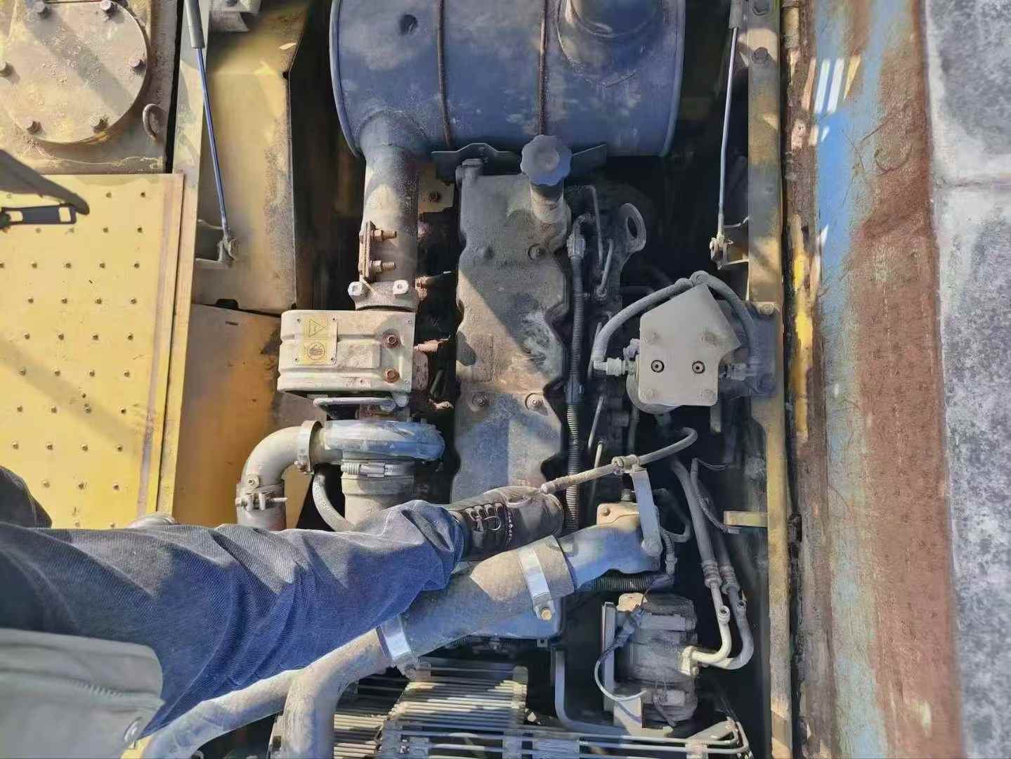 Used Komatsu PC200-8 Excavator 2016 Model / 5