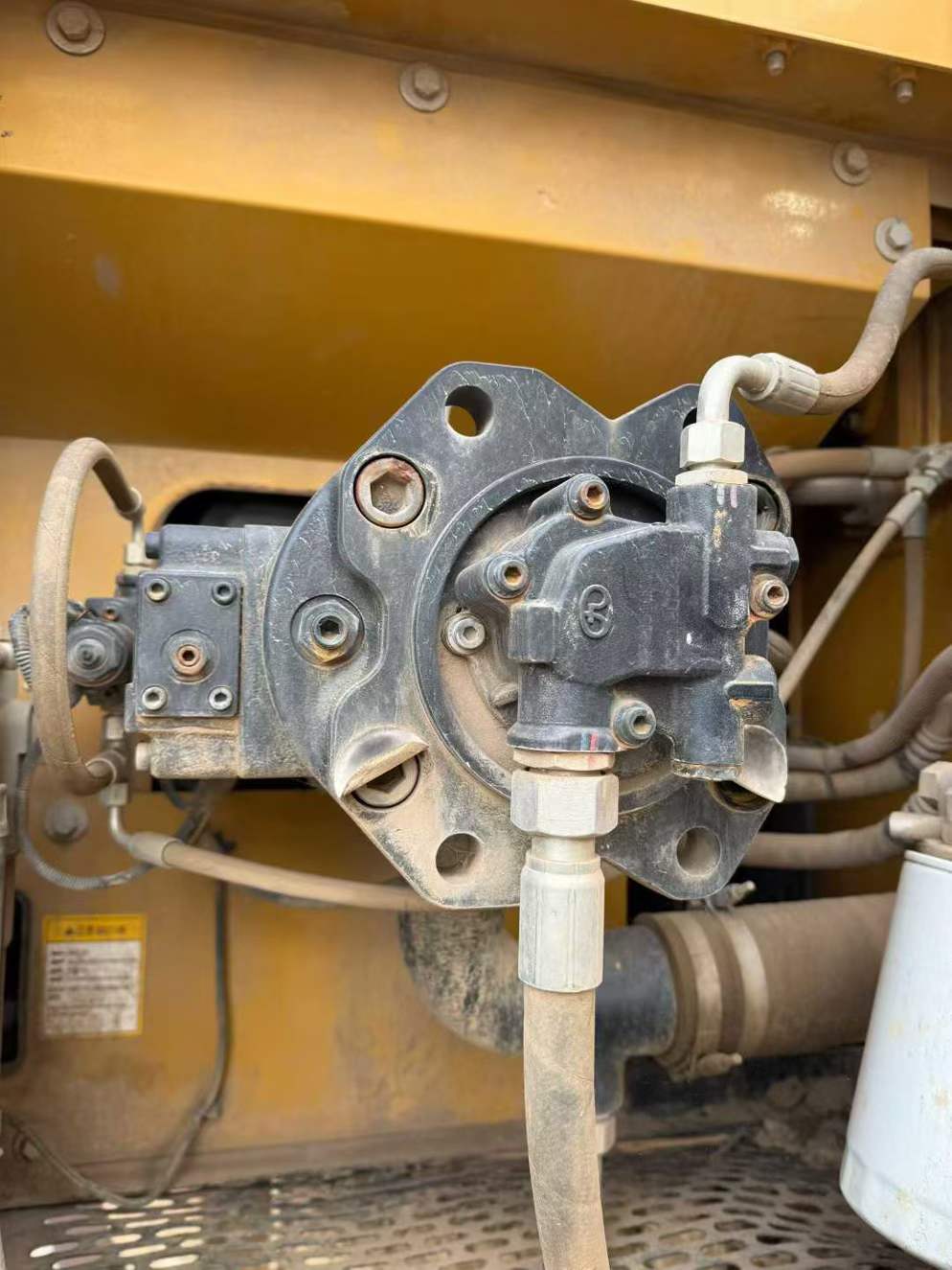 Used Sany SY200H Excavator 2021 Model / 8