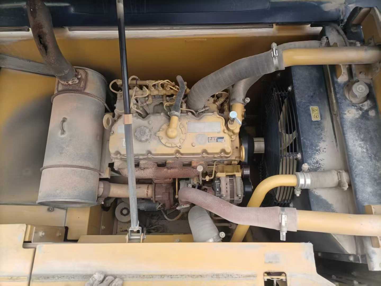 Used Caterpillar CT20 Excavator 2016 Model / 3