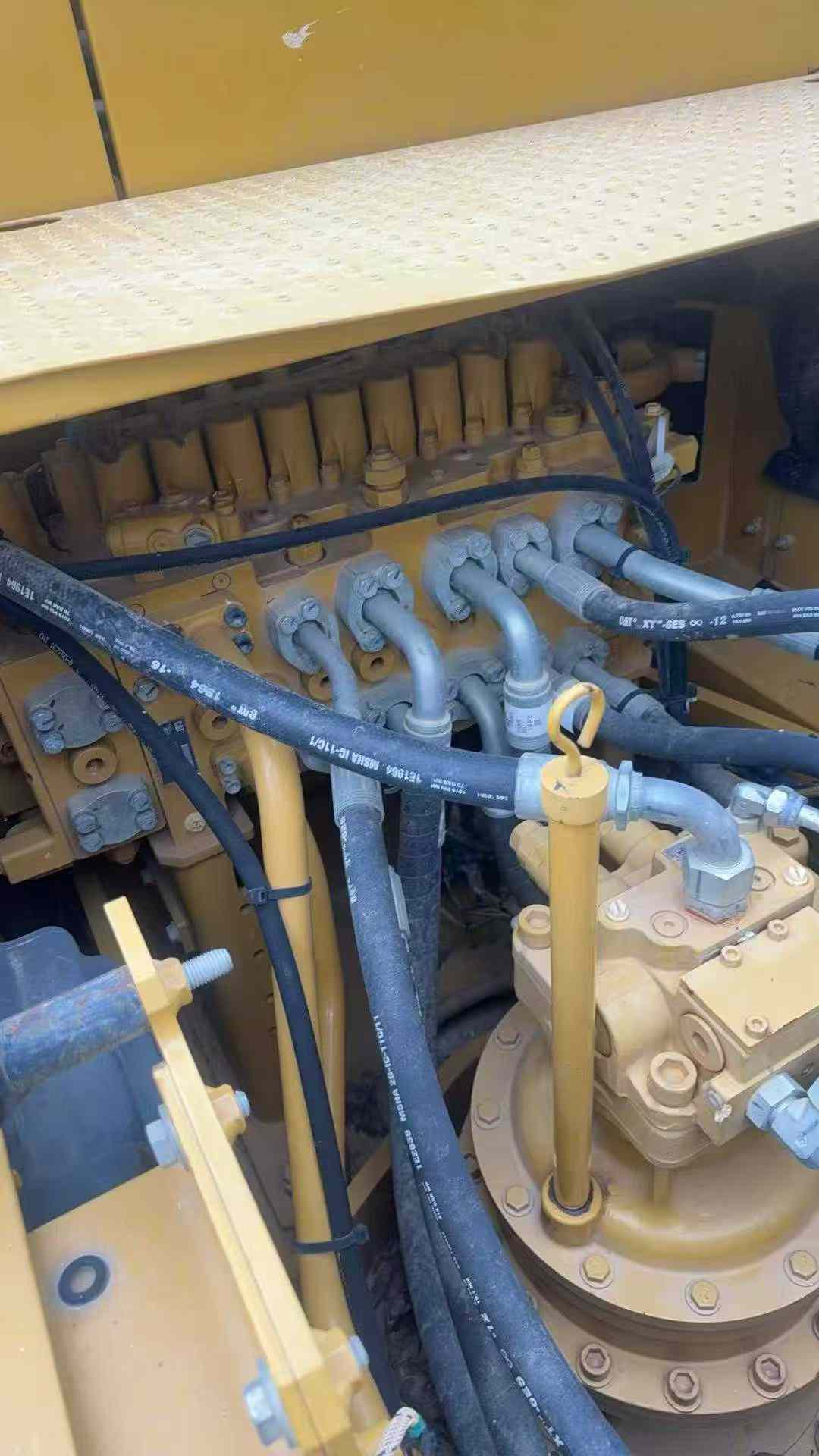 Used Caterpillar CT20 Excavator 2016 Model / 5