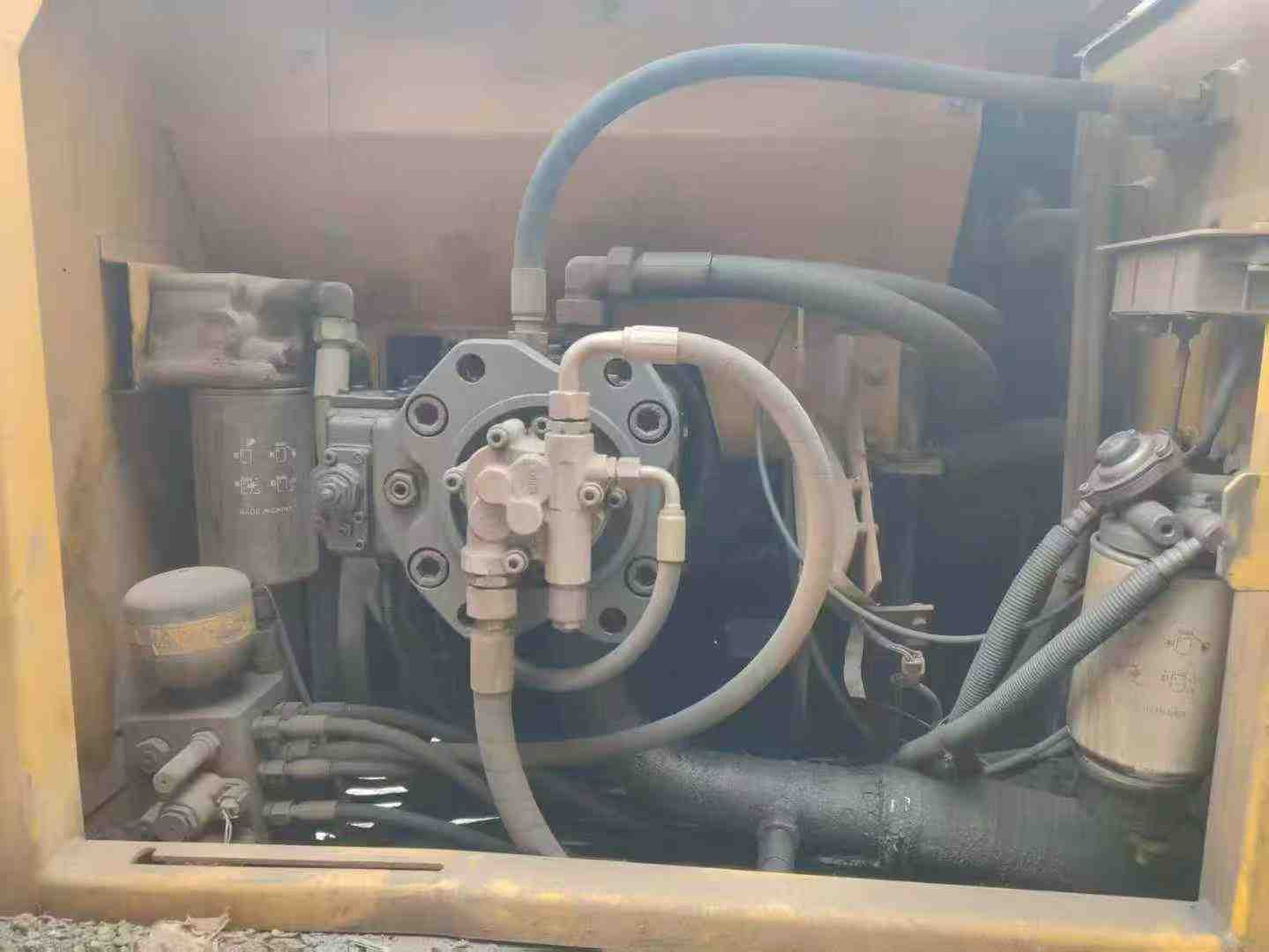 Used XCMG XE215 Excavator 2015 Model / 7