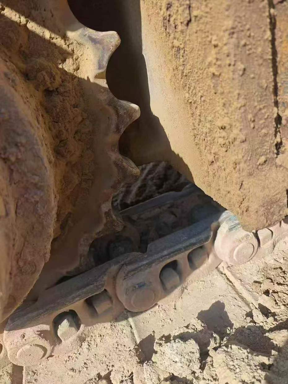 Used Hyundai R335-7 Excavator 2016 Model / 9