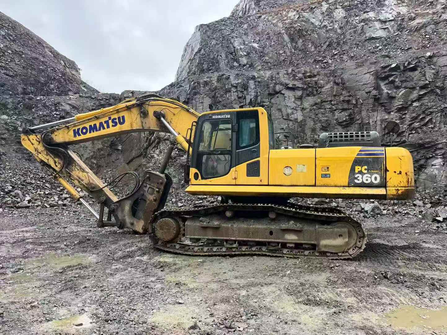 Used Komatsu PC60-8 Excavator 2018 Model / 2