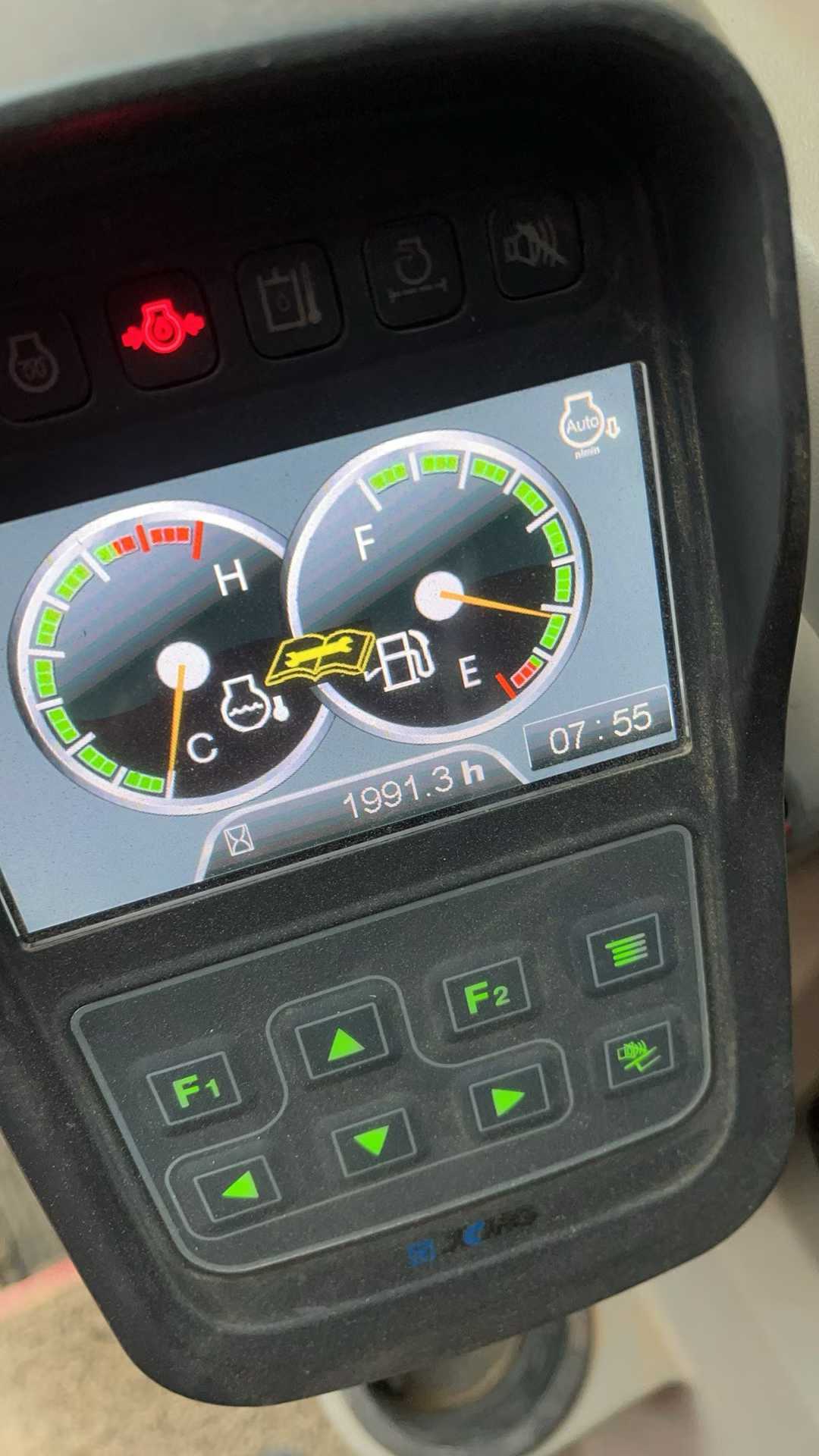 Used XCMG XE60 Excavator 2022 Model / 3